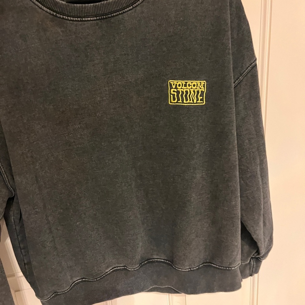 Volcom boys Grey  Sweater